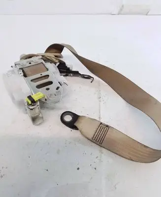 Lexus IS 220D-250-350 Front seatbelt J090331