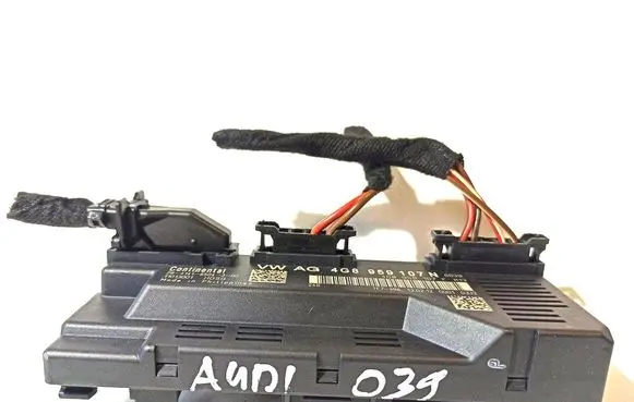 Audi A7 S7 4G Tailgate/trunk control unit/module 4G8959107N 4G8959107F