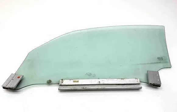 Jaguar XK8 - XKR Front door window/glass (coupe) 43R00002 DOT17M22AS2