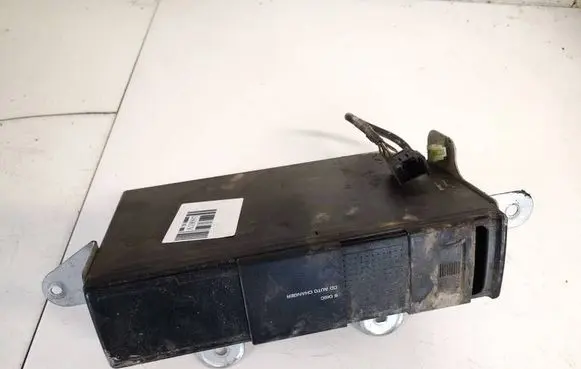 Jeep Cherokee CD/DVD changer 56038616aa