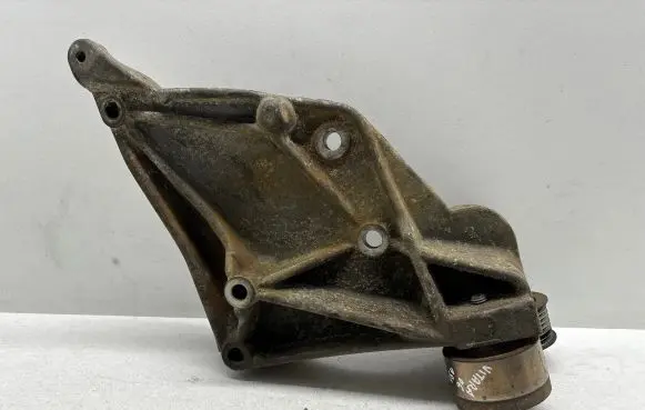 Suzuki Grand Vitara II Engine mounting bracket 200196