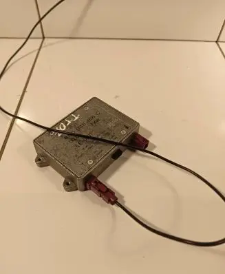 Audi TT TTS Mk2 Antenna control unit 8E0035456C 09104112