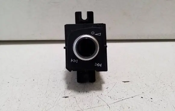 Audi A5 Sound control switch 8W2919616D