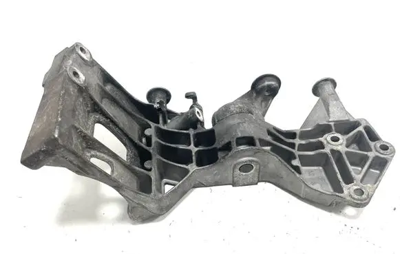 Mercedes-Benz R W251 Generator/alternator belt tensioner A2662000670