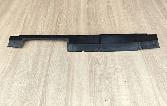 Audi Q3 F3 Fender grill 83A121285