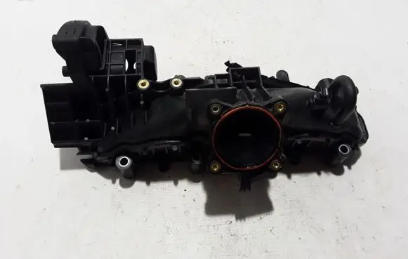 Renault Master III Intake manifold 140039990R