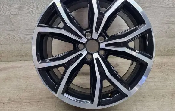 Volkswagen T-Cross R18 alloy rim 2GM601025