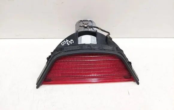 BMW 5 E39 Third/center stoplight 8385659 178653 178655