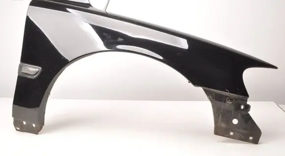 Volvo V70 Fender 