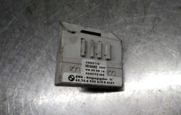 BMW 3 E46 Yaw turn rate sensor 657569232159 55892110