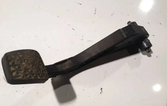 Opel Astra H Brake pedal 