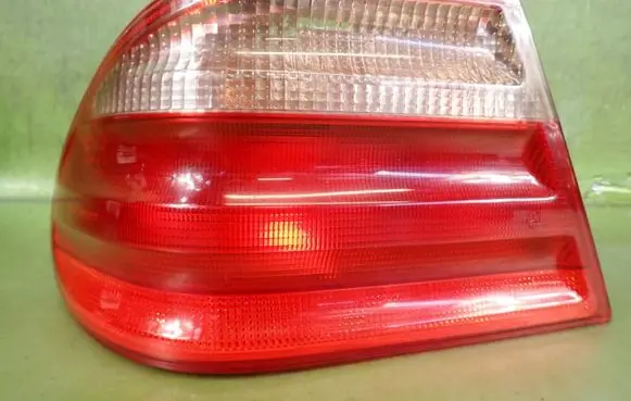 Mercedes-Benz E W210 Rear/tail lights A2108203364