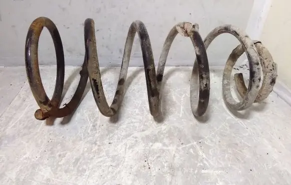 KIA Sorento Rear coil spring
