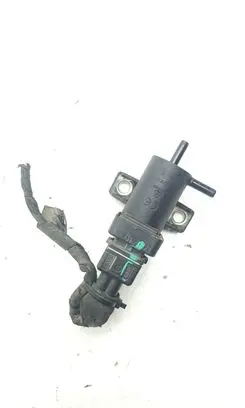 Renault Latitude (L70) Vacuum valve 8200762162