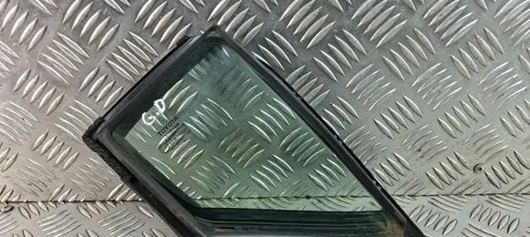 Toyota C-HR I Rear vent window glass