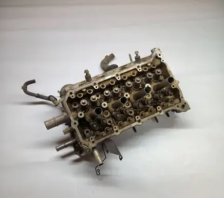 Toyota Auris 150 Engine head 1408B25116