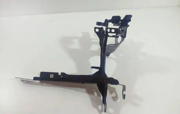 BMW 3 G20 G21 Headlight/headlamp mounting bracket 51647422294 7422294