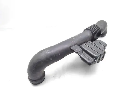 Mazda MX-5 NB Miata Air intake hose/pipe BP6D13331
