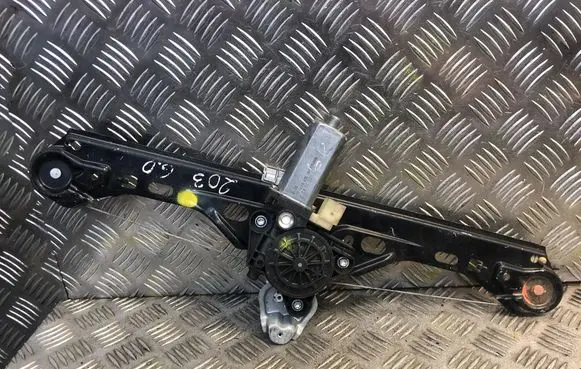 Mercedes-Benz C W203 Rear window lifting mechanism without motor 2038203042