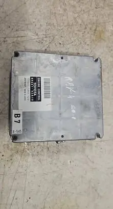 Toyota RAV 4 (XA20) Engine control unit/module 1758005441 8966142A10