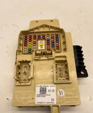 KIA Optima Fuse module 91950D4330