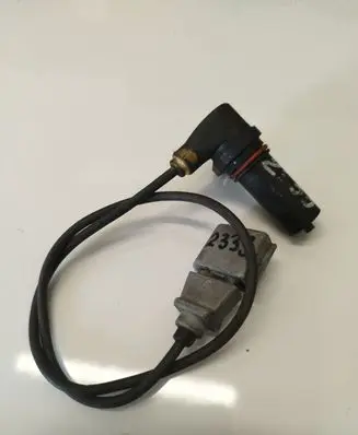 Volkswagen Golf V Crankshaft position sensor 