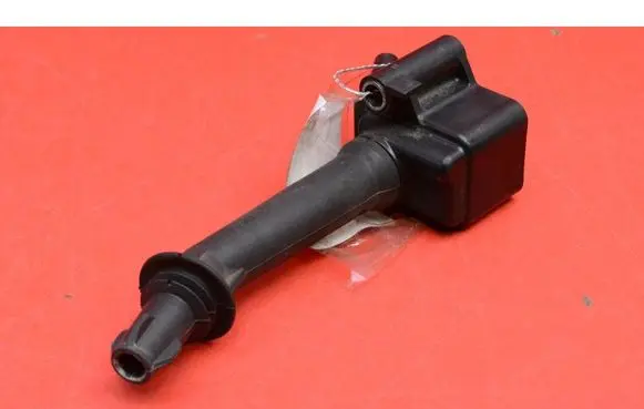 Opel Insignia A High voltage ignition coil 55595516