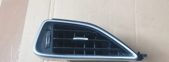 Dashboard air vent grill cover trim
