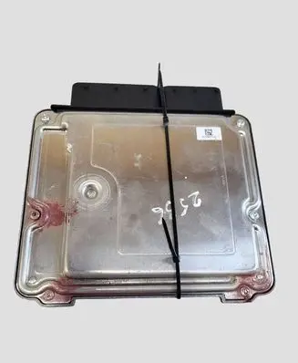 BMW 1 F20 F21 Engine control unit/module 0281030870