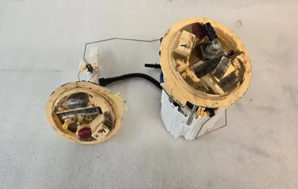Maserati Levante Fuel injection high pressure pump 670004172