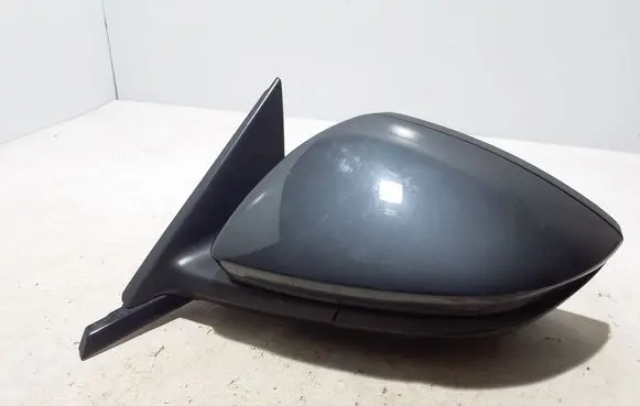 Front door electric wing mirror