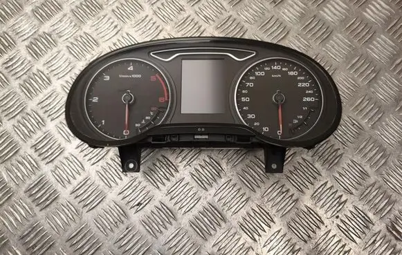 Audi A3 S3 8V Speedometer (instrument cluster) 8V0920870B