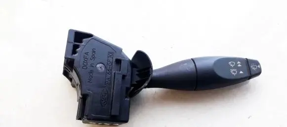 Ford Focus Wiper control stalk 98AG17A553CC