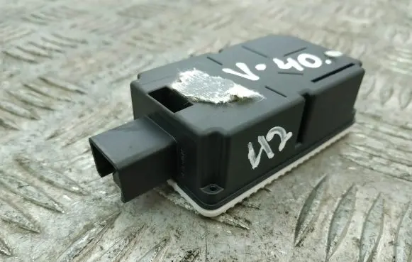 Keyless (KESSY) go control unit/module