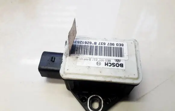 Audi A4 S4 B7 8E 8H ESP acceleration yaw rate sensor 8E0907637B 0265005618