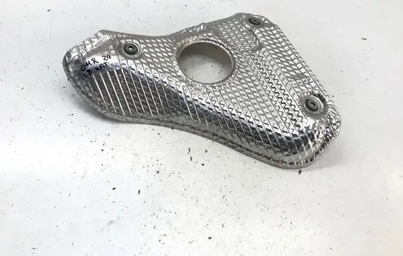 Exhaust heat shield