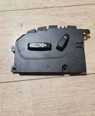 Volvo V70 Seat control module 30797730