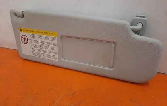 Volkswagen PASSAT B6 Sun visor 3C0857552