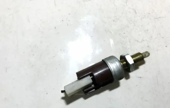 Clutch pedal sensor