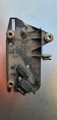 Audi A4 S4 B6 8E 8H Other engine bay part 06C133365A