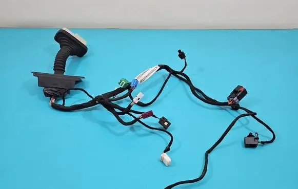 Jeep Grand Cherokee Front door wiring loom P68101230AA IMPRK1503039