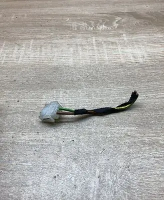 BMW 5 E39 Plug wire 1378109