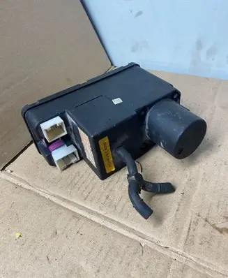 Audi A6 S6 C4 4A Central locking vacuum pump 8TZ00652204