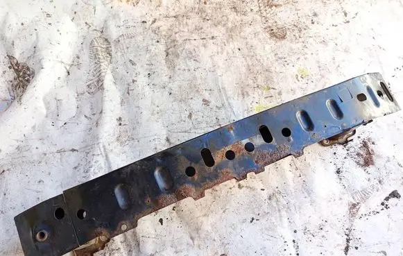 Ford Focus Front bumper cross member 3M51R000K70AA