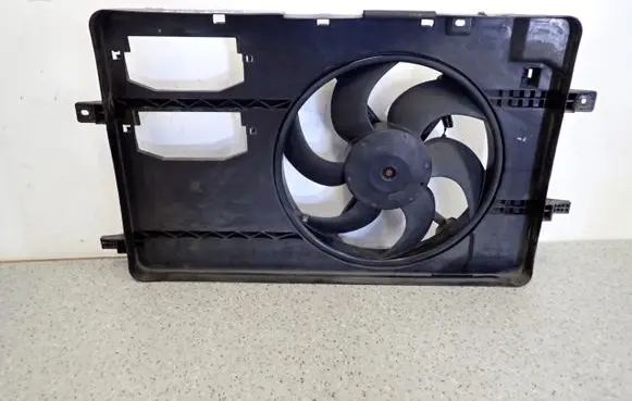 Mitsubishi Colt Air conditioning (A/C) fan (condenser) 1350A072