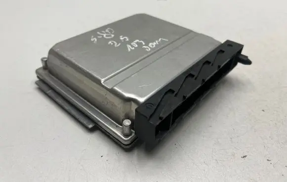 Volvo S80 Engine control unit/module 09470429B 28SA3886 0281001776