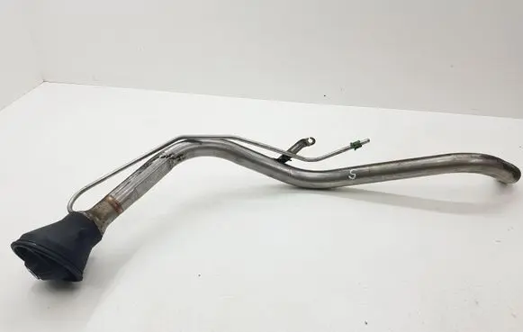 Fuel tank filler neck pipe
