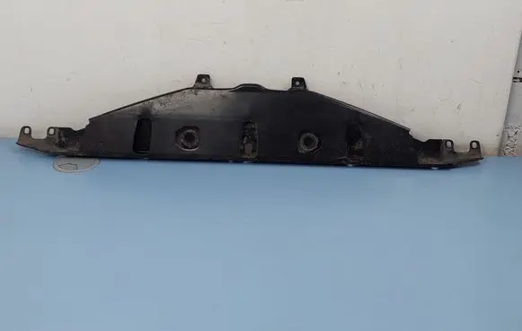BMW 5 F10 F11 Top upper radiator support slam panel 7267356 7200689