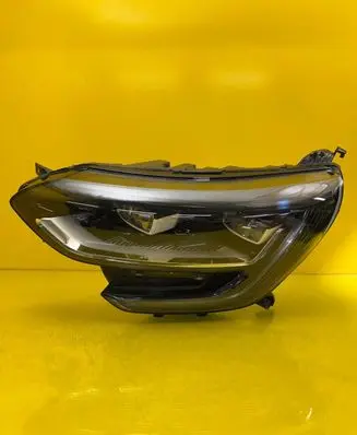 Renault Megane IV Headlight/headlamp 260601093R