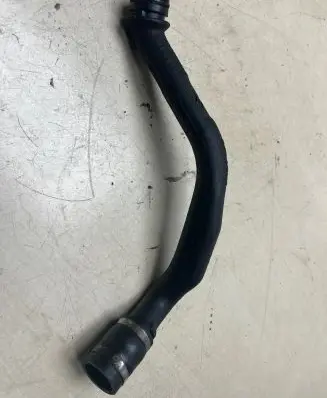 Audi 80 90 S2 B4 Breather/breather pipe/hose 028103491G